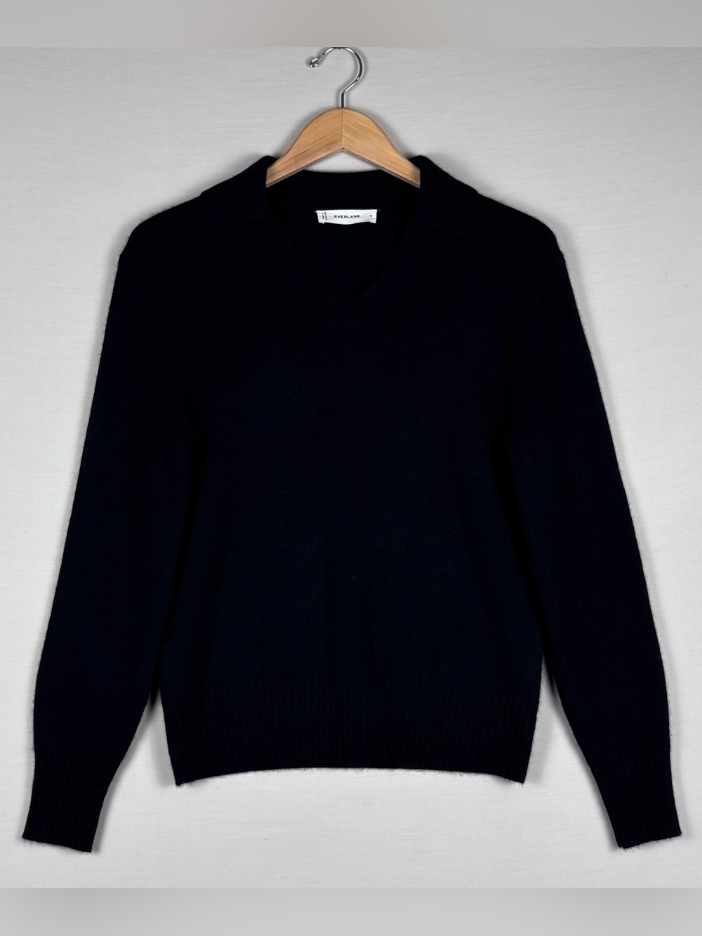 Everlane 100% Cashmere Polo Sweater Women’s M Black Recycled Soft Luxury